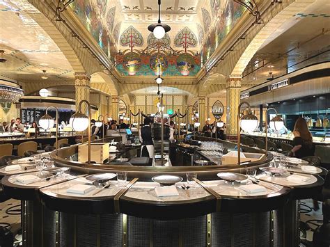 where to eat in harrods.